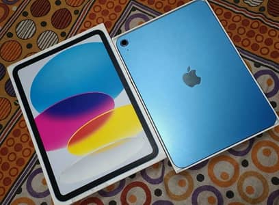 Ipad 11th generation  blue brand new only box opened