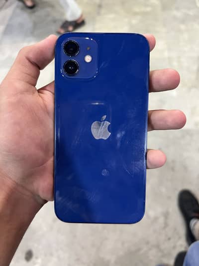 Apple iPhone 12