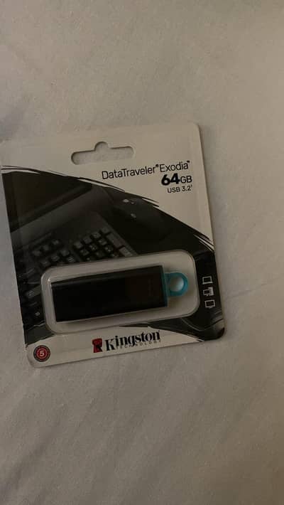 Kingston original 64 GB USB unsed.
