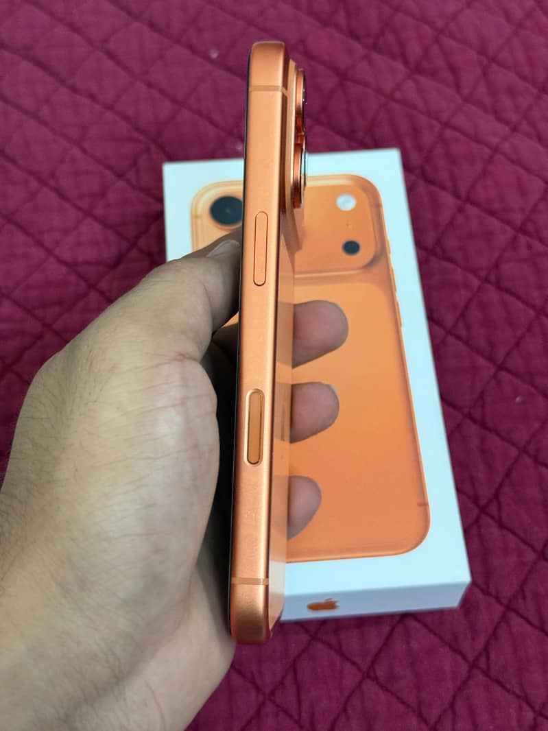 Apple iPhone 17 Pro 6