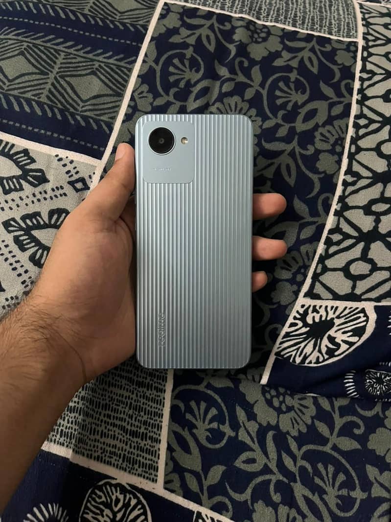 Realme C30 0
