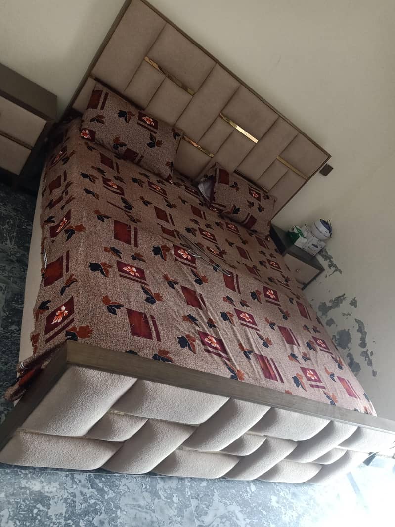 double bed king size 0