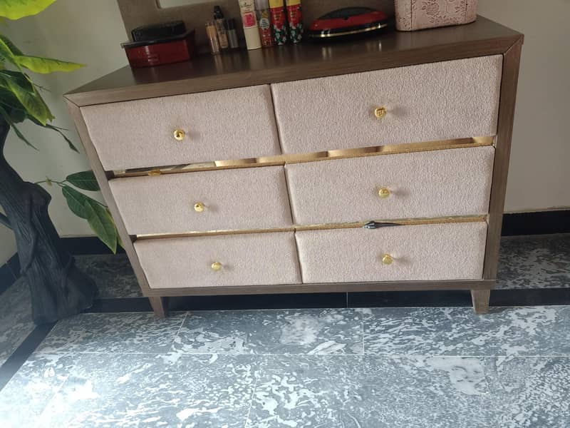 double bed king size 4