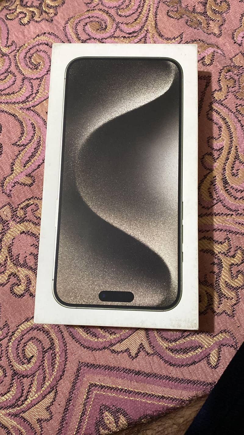 Apple iPhone 15 Pro Max 1