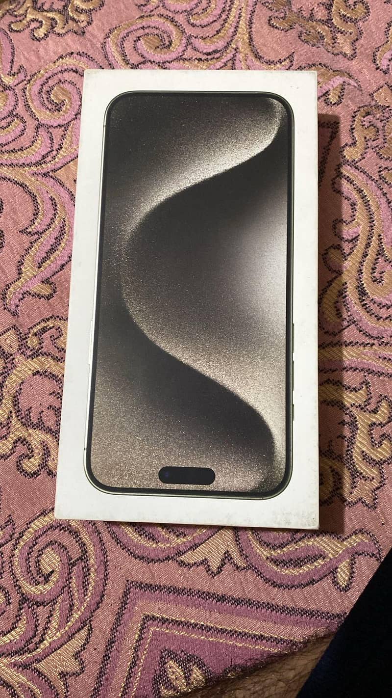 Apple iPhone 15 Pro Max 8