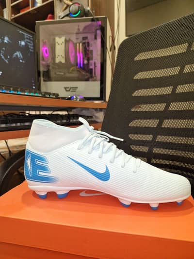 Football studs (nike original)
