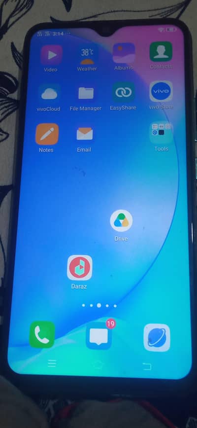 Vivo Y17