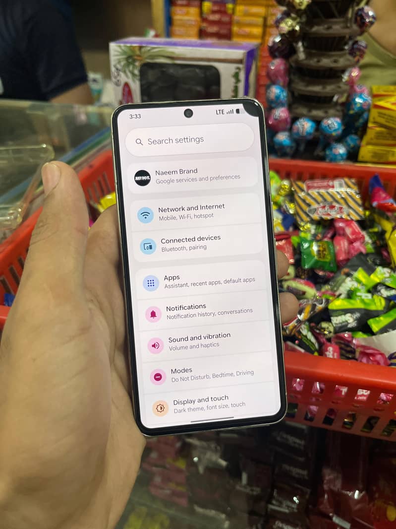 Google Pixel 8 Pro 4