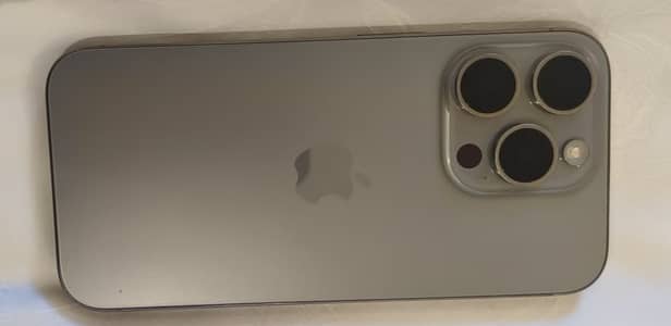 Apple iPhone 15 Pro