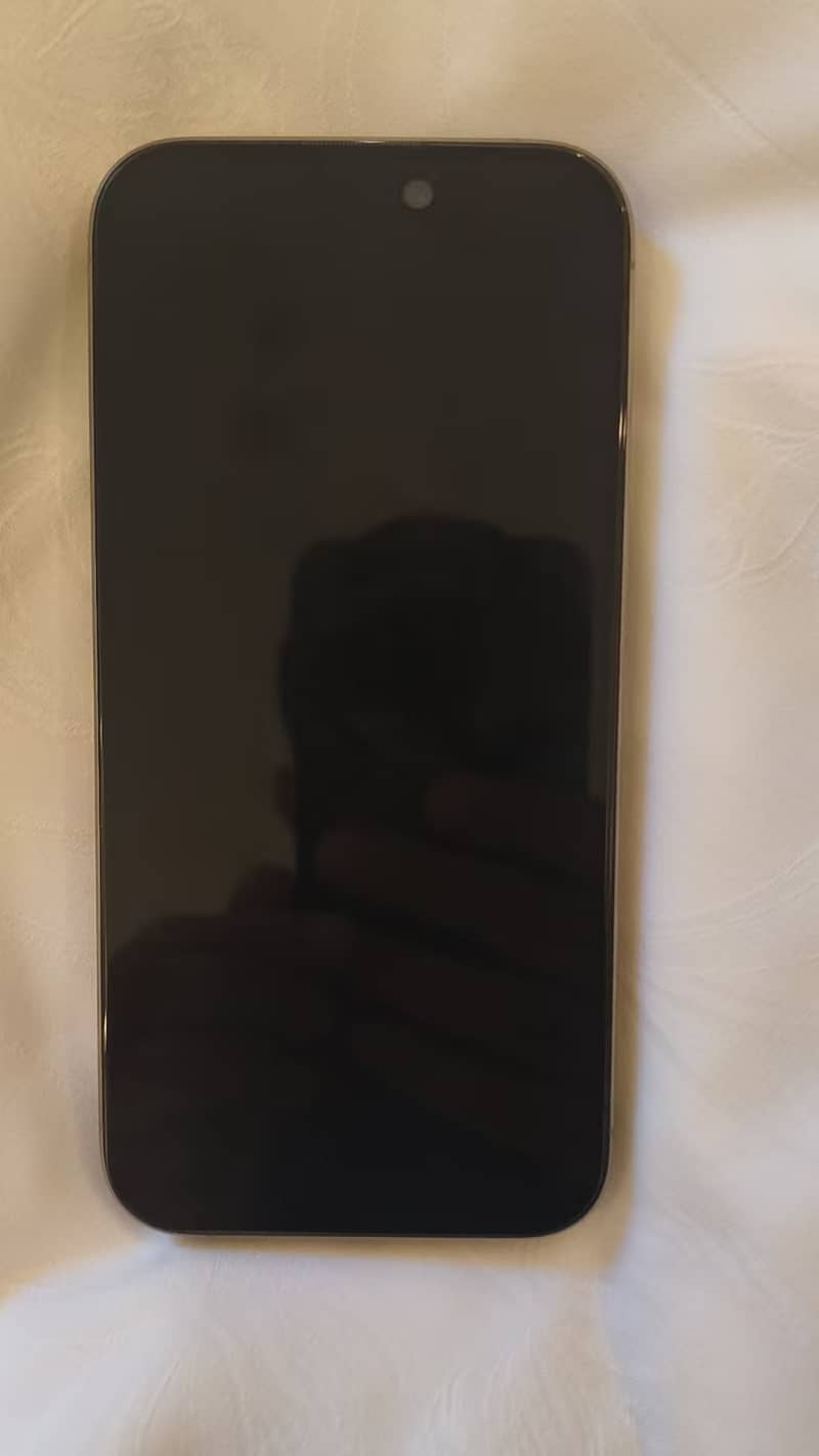 Apple iPhone 15 Pro 1