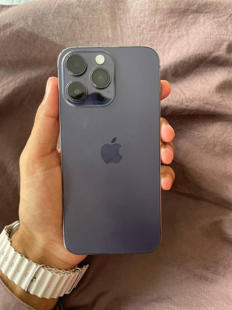 Apple iPhone 14 Pro Max 2