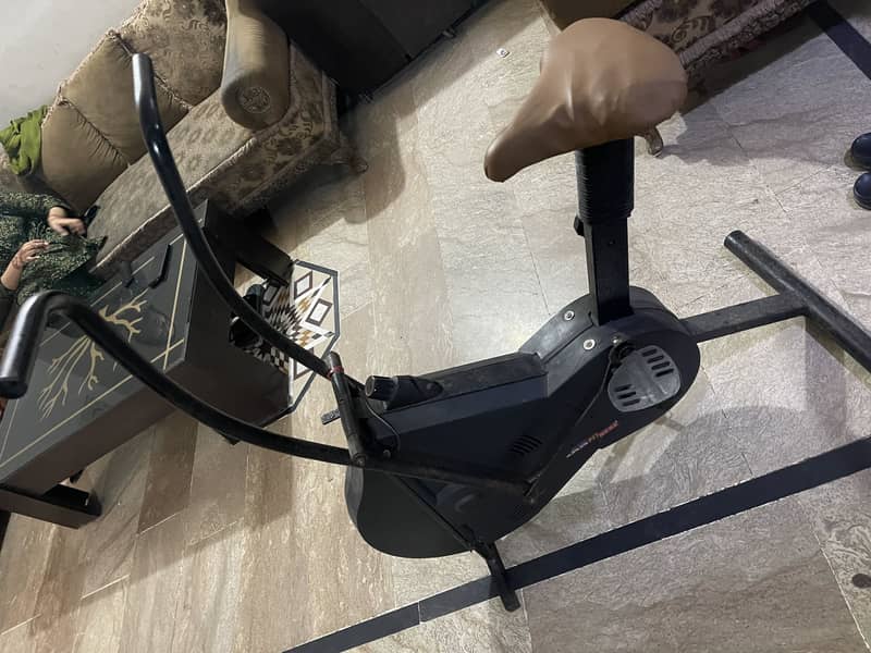 EXERCISE CYCLE 4