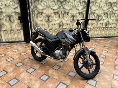 Yamaha YBR 125