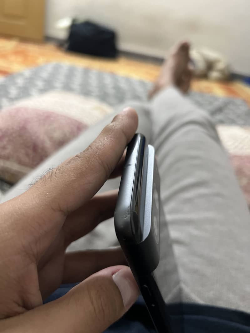 Google Pixel 8 5