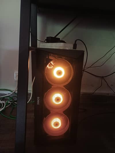 mid tier affordable gaming pc