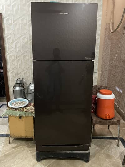 Kenwood full size Refrigerator 10/10 condation