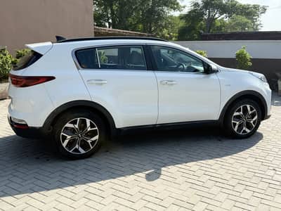 KIA Sportage AWD 2021