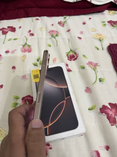 Apple iPhone 16 Pro Max