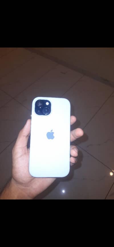 Apple iPhone 15