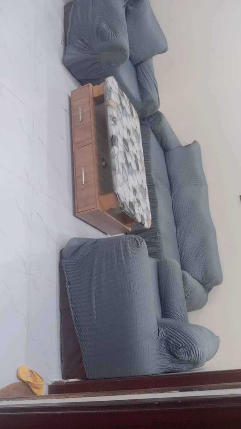 7 seater sofa with table 5