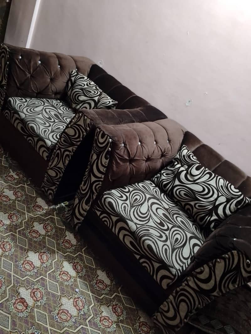 5 seater 2