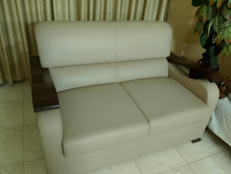 7 Seater Sofa 0
