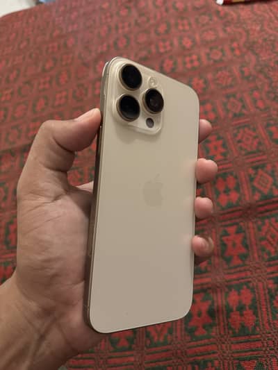 Apple iPhone 16 Pro Max