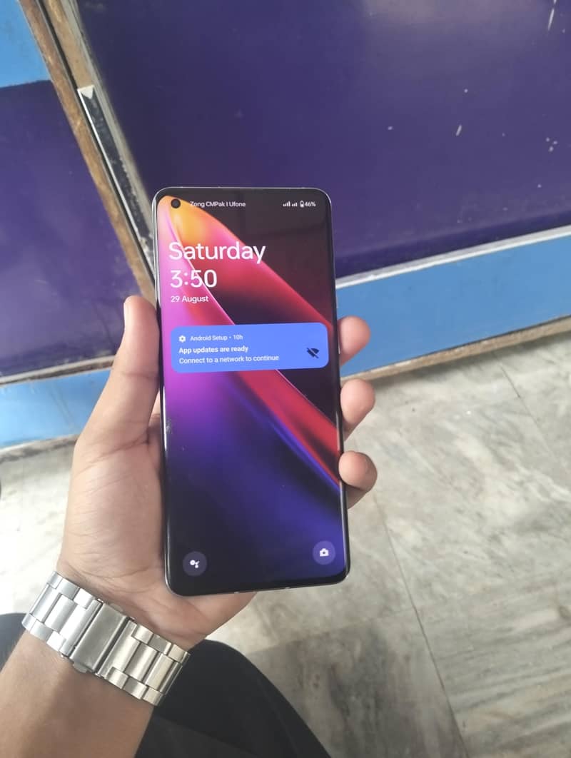 One Plus 9 Pro 4