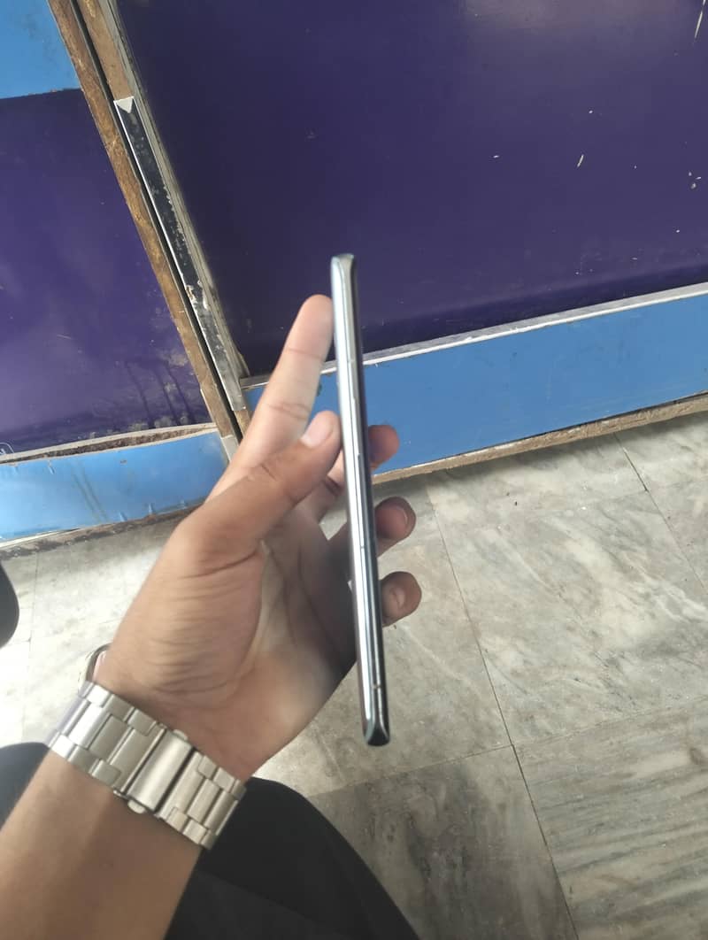 One Plus 9 Pro 5