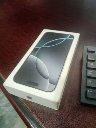 Apple iPhone 16 Pro Max
