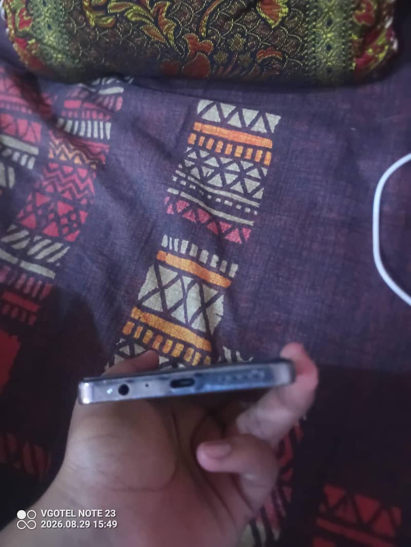 Infinix Note 30 Pro 9