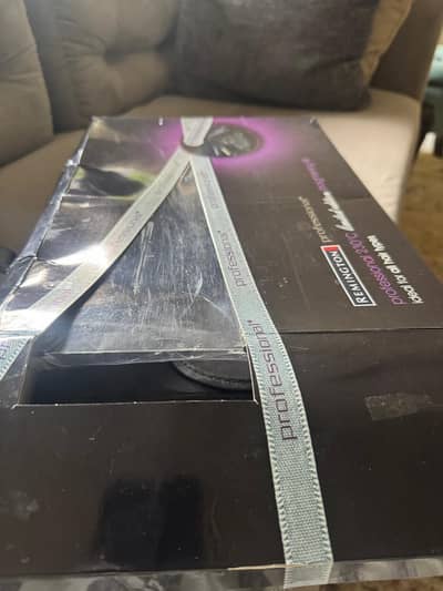 Hair straightener
