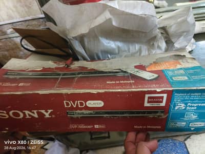Sony DVD player dubai model  working