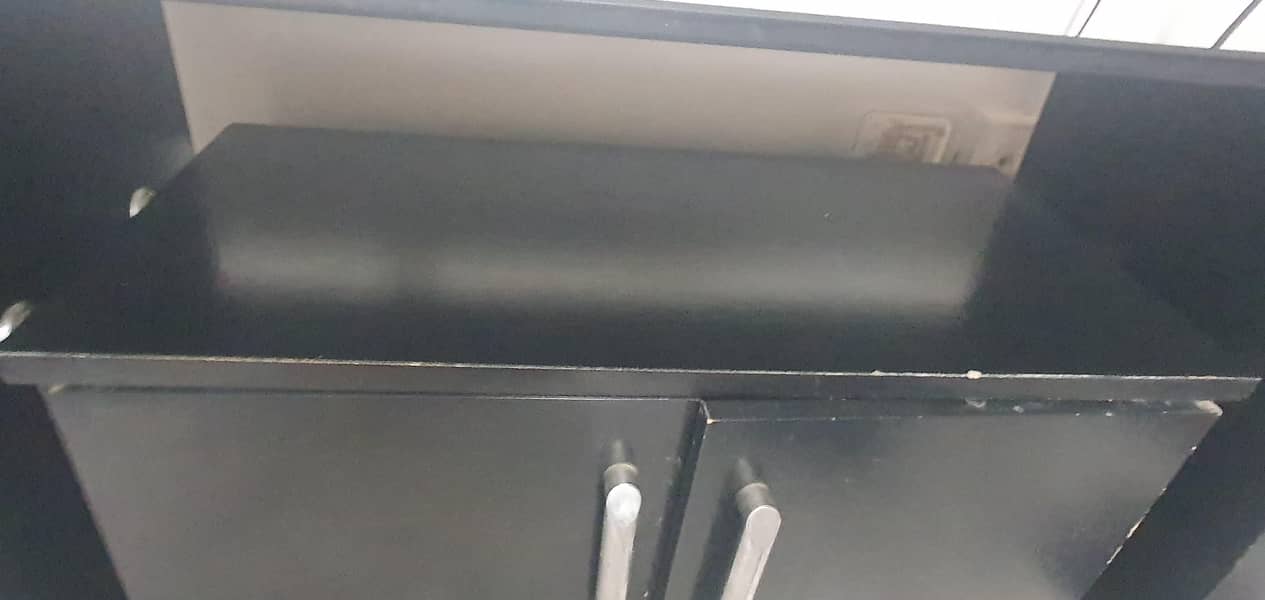 TV Console 3