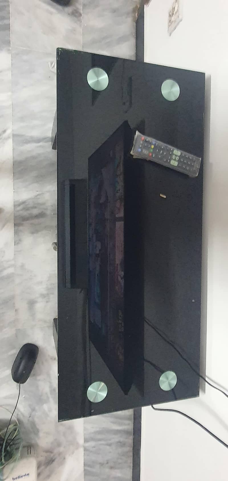 TV Console 4