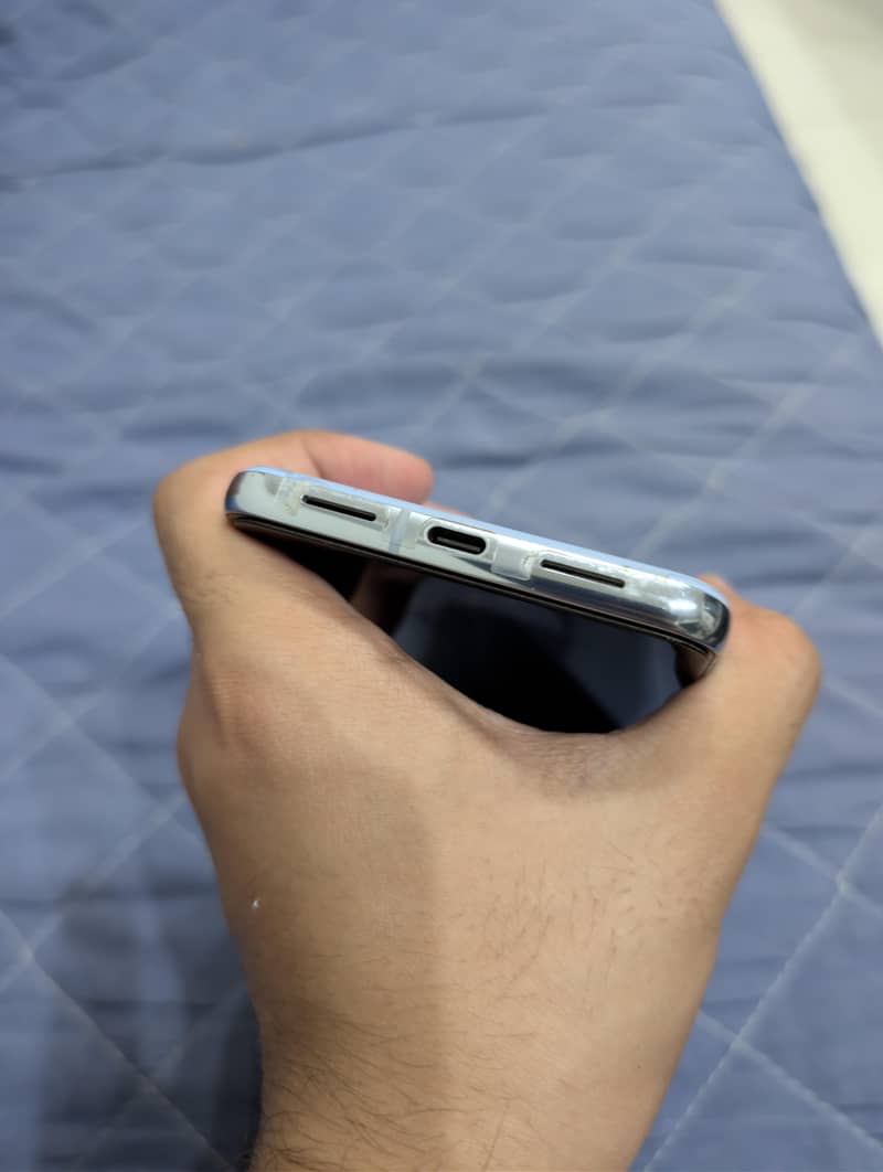 Google Pixel 8 Pro 5