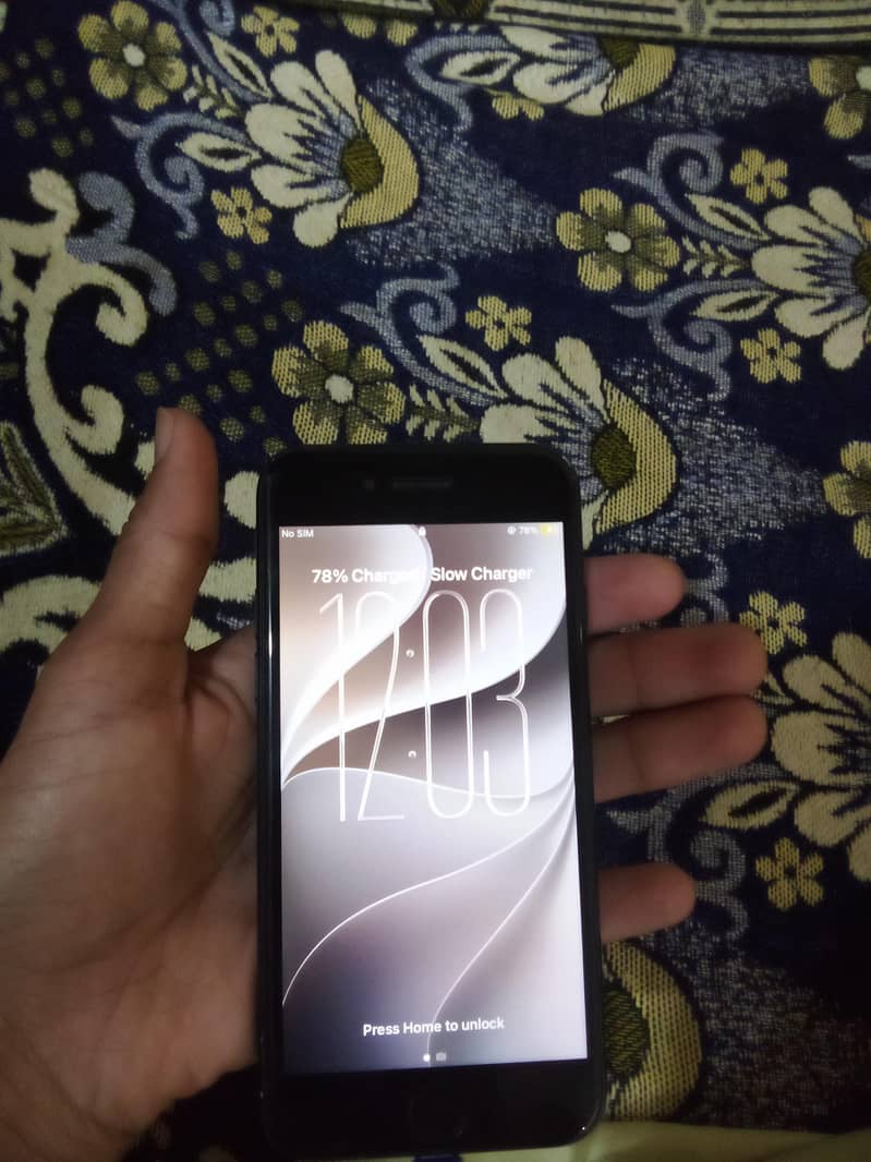 Apple iPhone SE 0