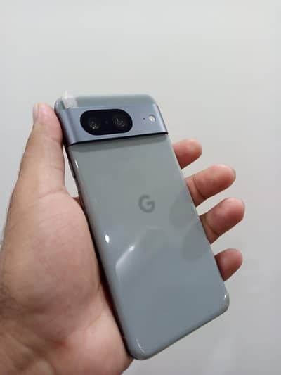 Google Pixel 8