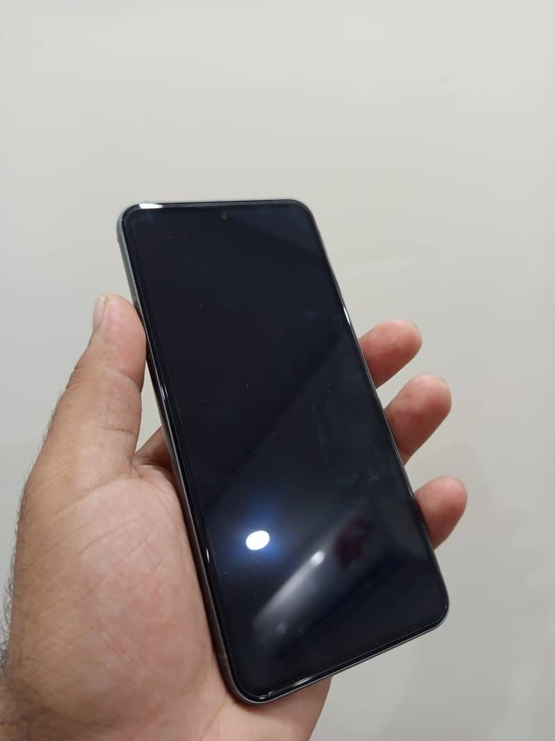 Google Pixel 8 1