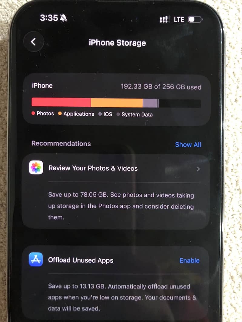 Apple iPhone 16 Pro Max 8