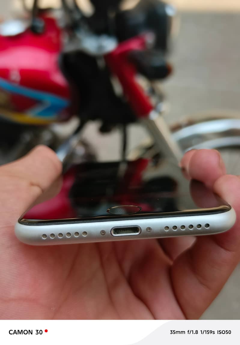 Apple iPhone SE 5