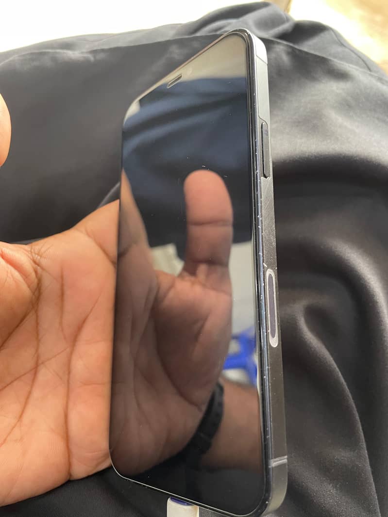Apple iPhone 12 8