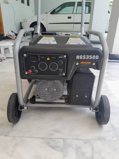 Hyundai Generator HGS3500 Excellent condition