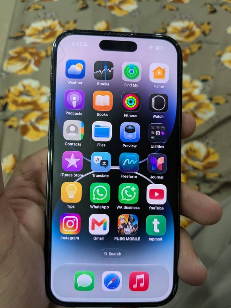 Apple iPhone 14 Pro 3