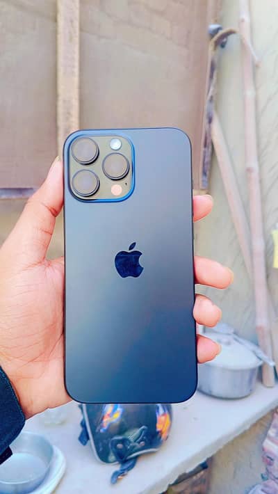 Apple iPhone 16 Pro Max bh 93 condition 10/8