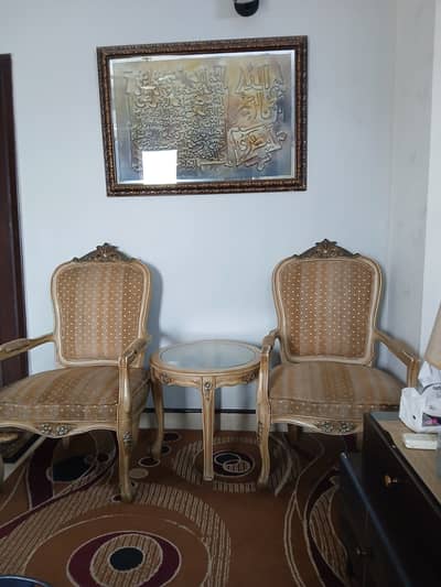 Bedroor chairs with table