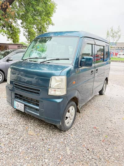 Suzuki Every 2011
