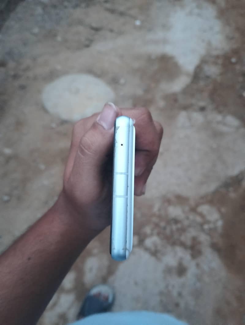 Google Pixel 7 3