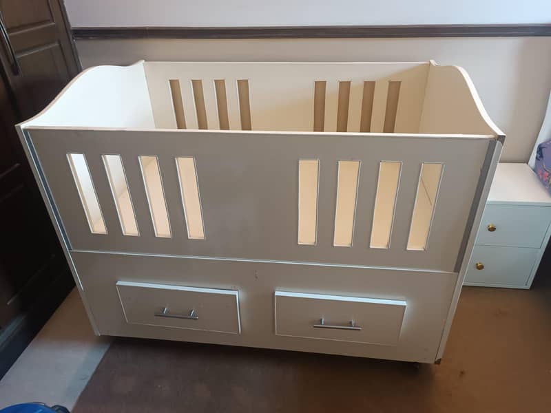 Baby Cot 0