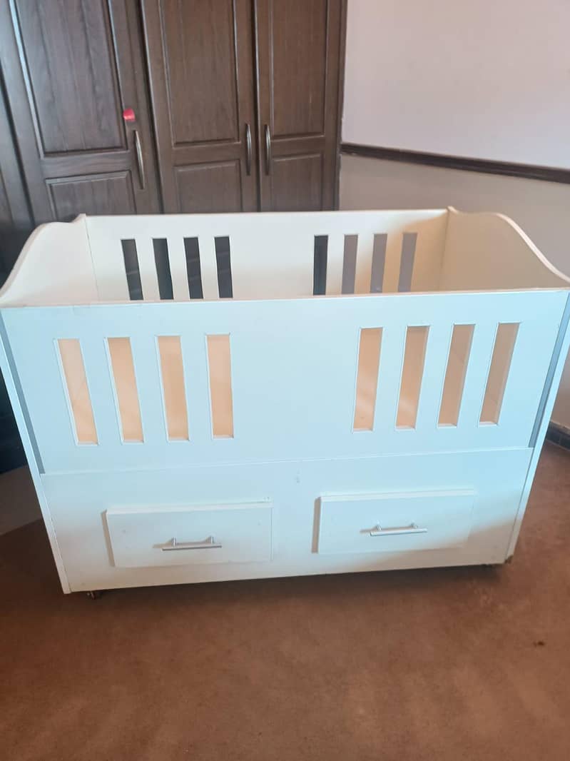Baby Cot 2